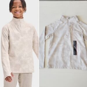 🆕️ All in Motion Boy's Camo Quarter Zip Active Popover Thumbholes